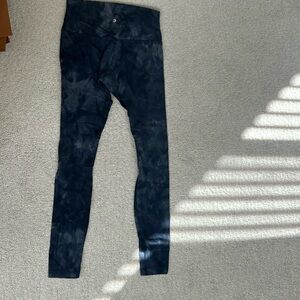 Lululemon leggings, size 10